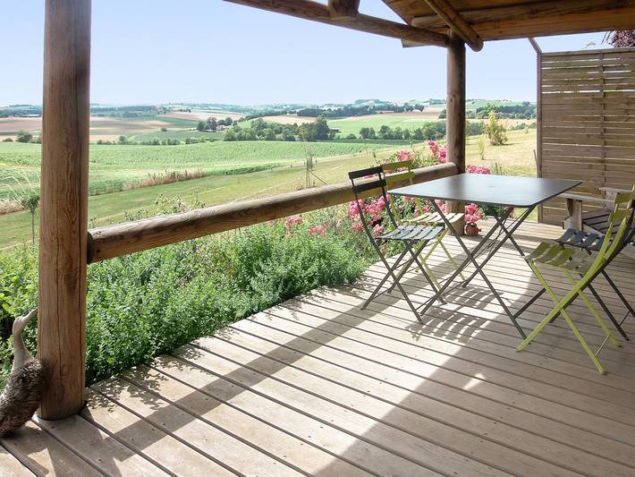 Chalet for 4 people, with garden and pool - 1