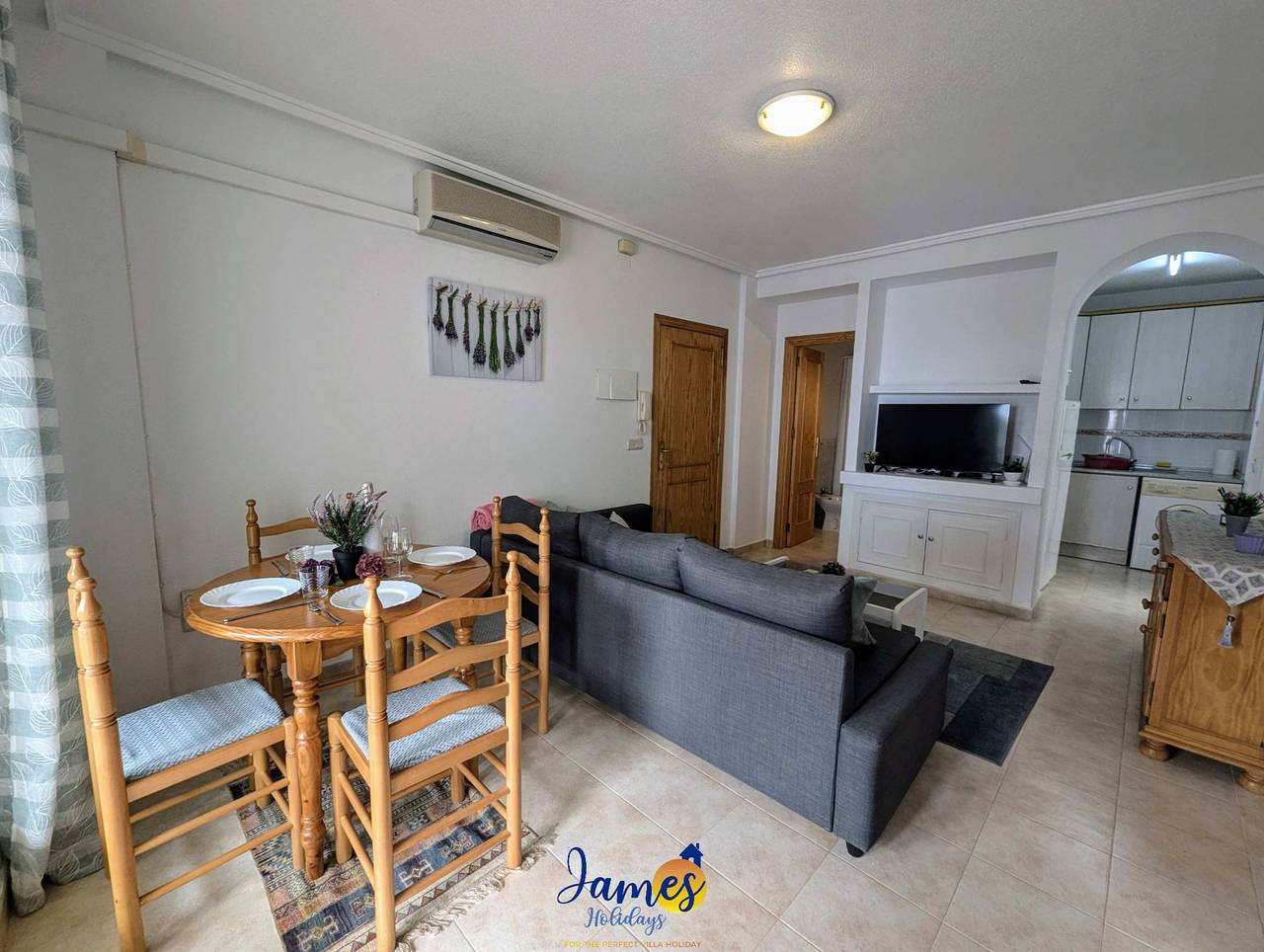 Apartamento entero, Apartamento de vacaciones para 4 personas con piscina in Colinas de la Zenia, Orihuela