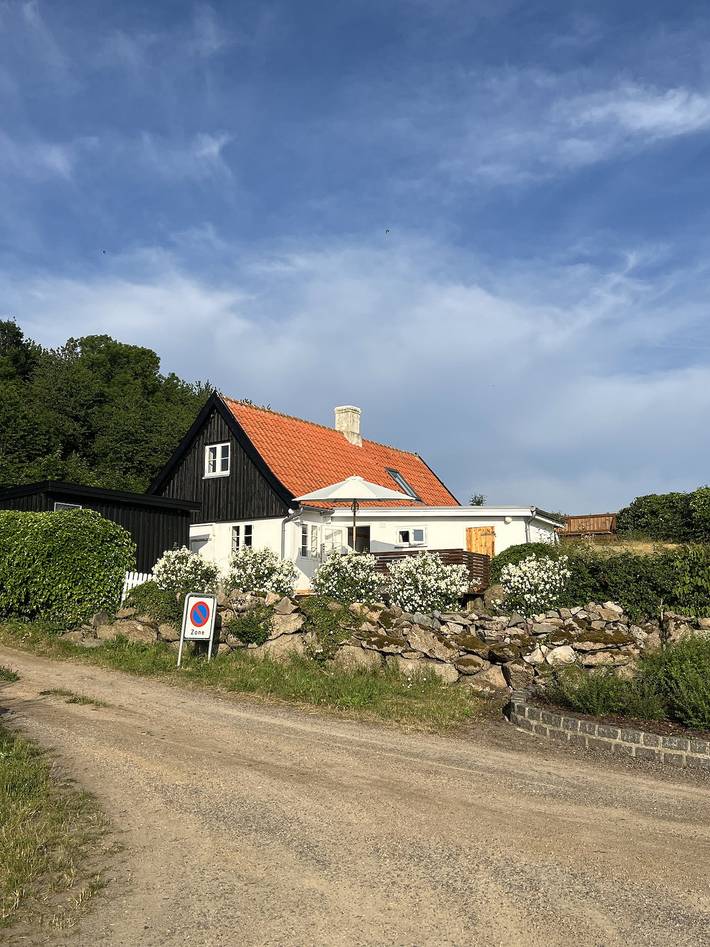 Ferienhaus für 6 Personen, mit Terrasse und Garten in Svaneke - 2