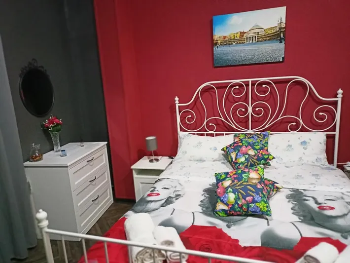 Alojamiento y desayuno para 3 personas, con terraza y vistas - 1