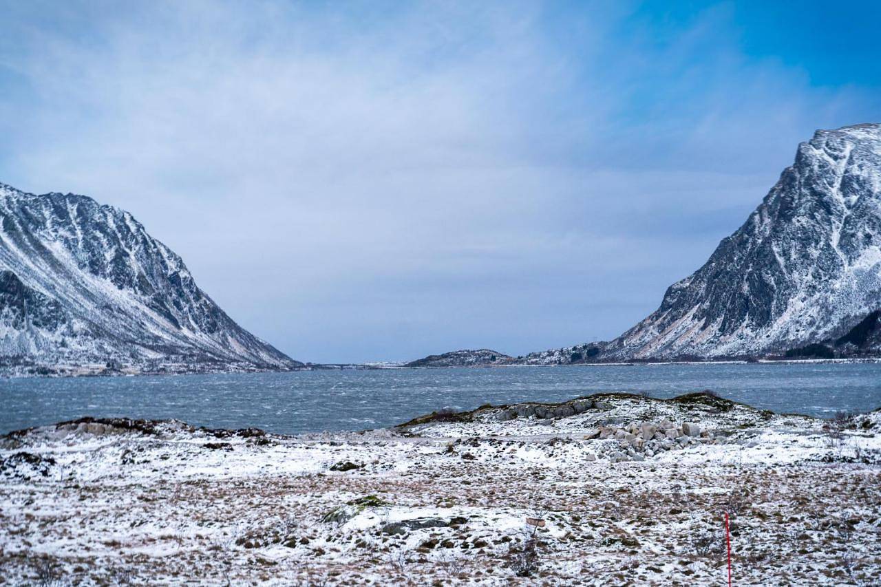 New amazing cabin with spectacular view and jacuzzi in the heart of Lofoten in Vågan