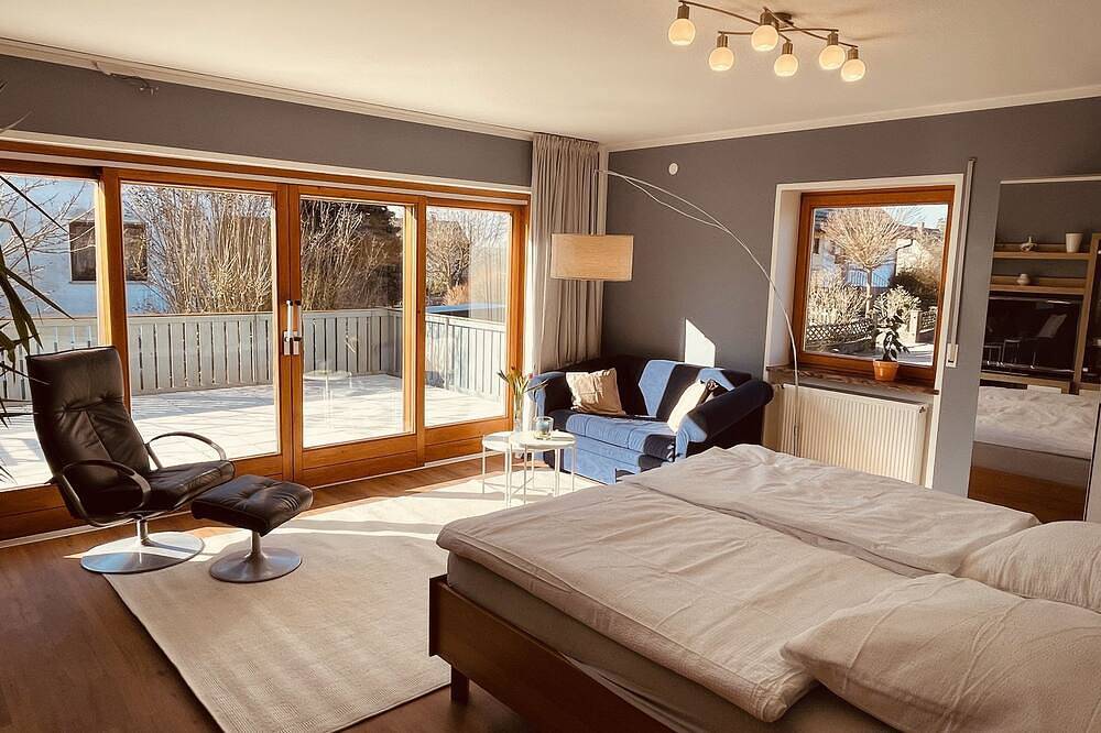 Ganze Wohnung, Mein.Gästehaus - Fewo 1 - ca. 45qm mit großer Sonnenterrasse in Haundorf, Fränkisches Seenland