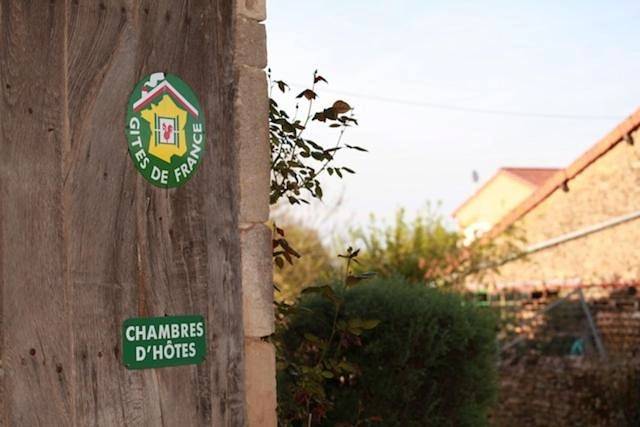 Location de vacances pour 2 personnes, avec terrasse, animaux acceptés dans Jalogny - 3