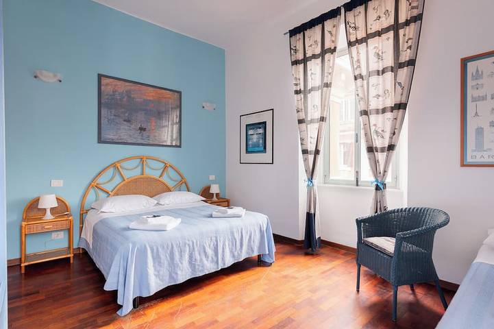 Apartamento entero, Luminoso, amplio, hermoso apartamento cerca de la estación de Trastevere in Roma, Provincia de Roma