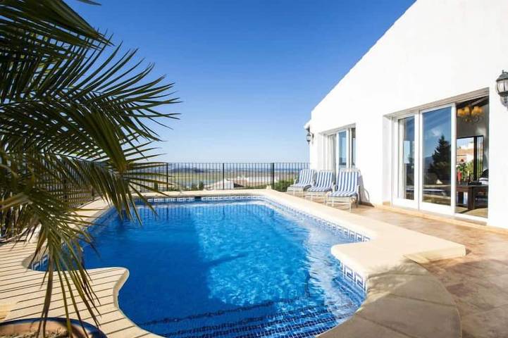 Holiday home for 8 people, with garden and pool, with pets - 1