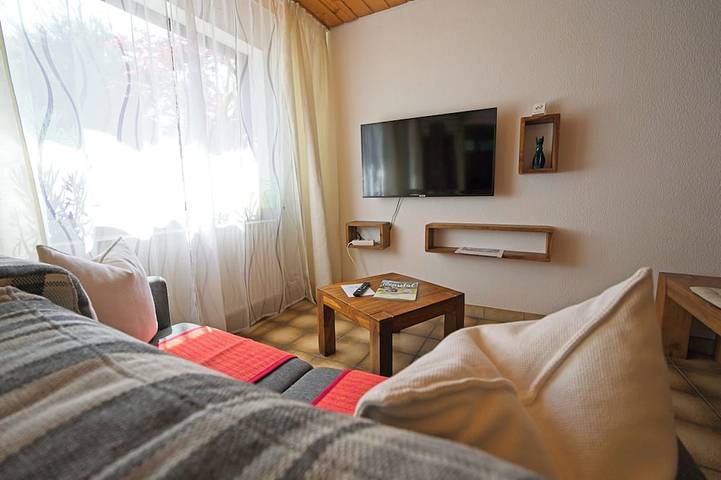 Ferienwohnung für 3 Personen, mit Whirlpool und Garten sowie Terrasse in Rems-Murr-Kreis - 2