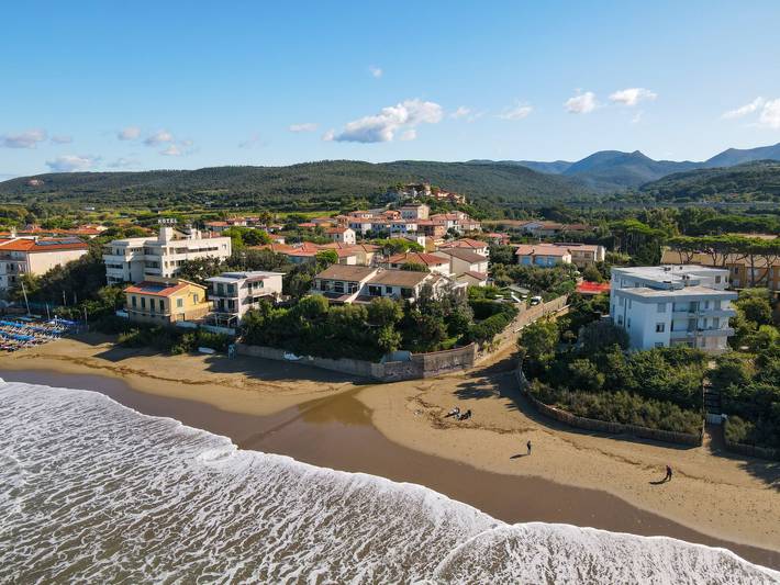 Ferienwohnung für 5 Personen, mit Balkon und Terrasse sowie Garten in San Vincenzo