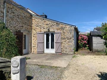 Gîte pour 8 personnes, avec terrasse dans Plage De Treherve
