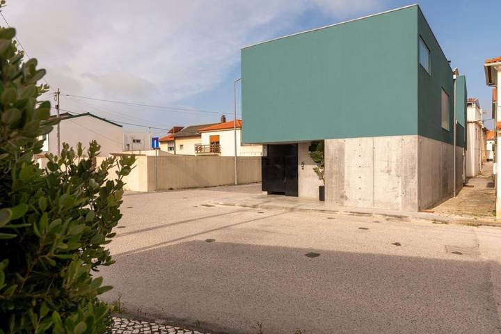 Gîte pour 7 personnes, avec jardin dans Costa de Lavos - 3