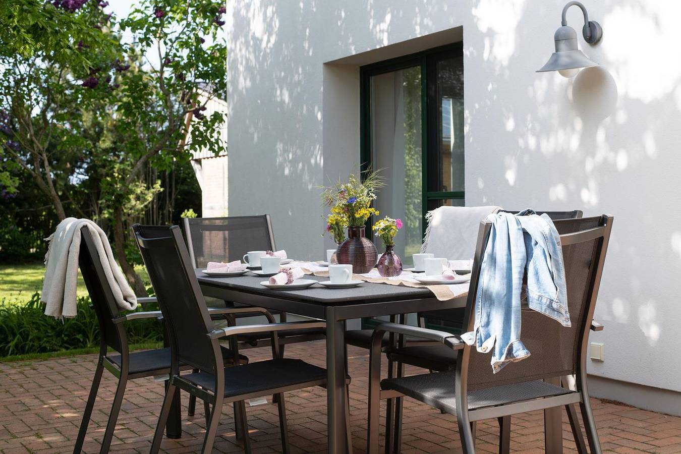 Großzügige Ferienwohnung mit Garten, Pool, Sauna und Terrasse in Kühlungsborn, Mecklenburgische Ostseeküste
