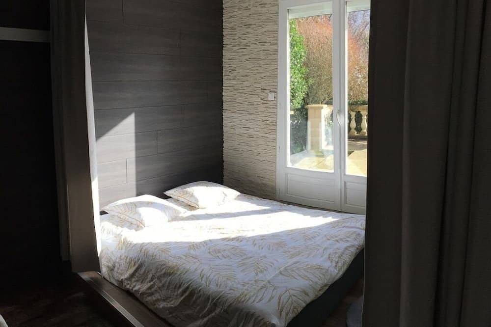 La Canopée - Villa familiale avec piscine chauffée in Saint-Philbert-sur-Risle, Région de Bernay