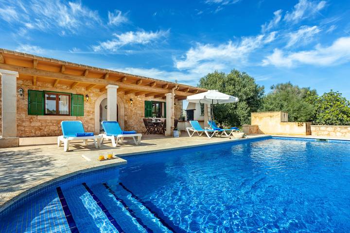 Finca für 4 Personen, mit Terrasse und Garten in Santanyí - 2