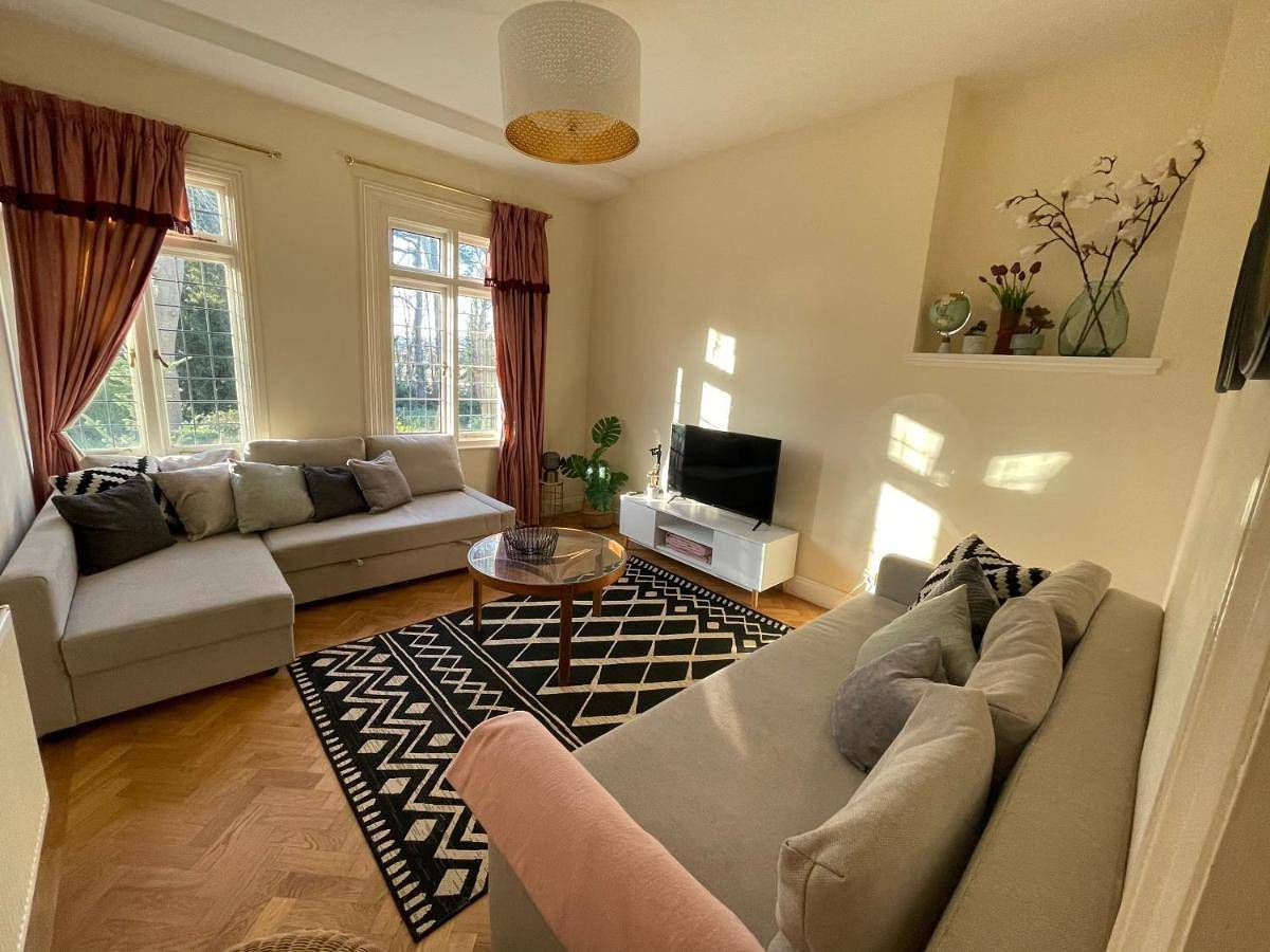 Three-Bedroom House in Exeter, Devon