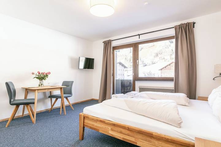 Hütte für 2 Personen, mit Balkon in Brixen im Thale - 3
