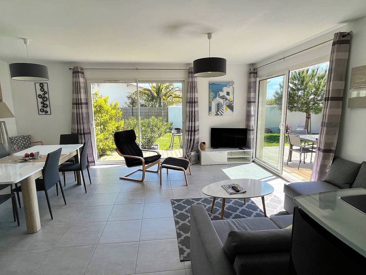 Saint Palais sur Mer - Maison Recente Tres Sympa - à proximité du Golf in Saint-Palais-sur-Mer, Côte de Beauté