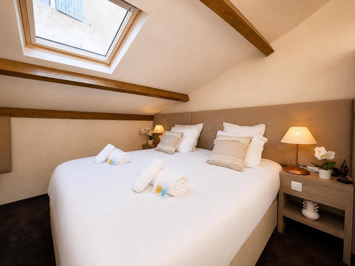 Appartement entier, Auberge Nostradamus, Loft Nostredame in Salon-de-Provence, Côte méditerranéenne (France)
