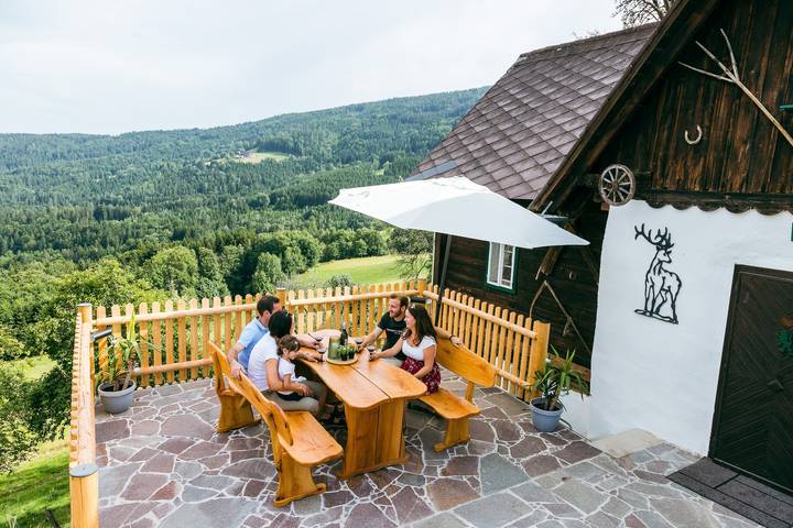 Ferienhaus für 3 Personen, mit Whirlpool und Garten