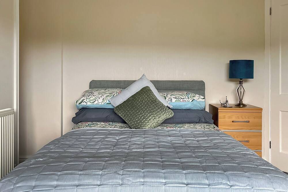 Escape to this three-bedroom holiday home set in Hay-on-Wye. in Hay-on-Wye, Brecon Beacons