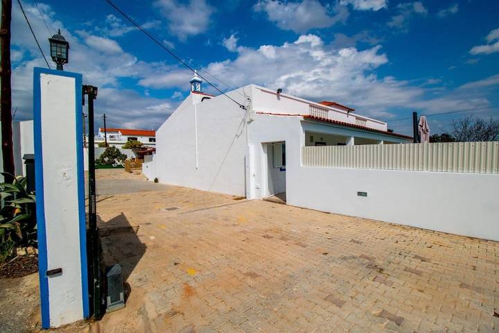 Location de vacances pour 7 personnes, avec piscine et jardin, animaux acceptés dans Pata De Cima - 3