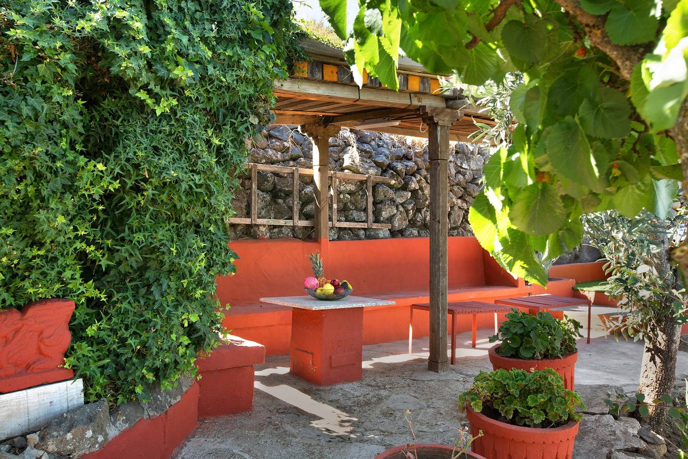 Casa de férias "Finca Rural Mar de Nubes" com vista mar e jardim in Vega de San Mateo, Grã Canária (Norte)