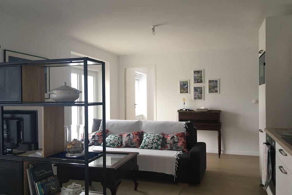 Appartement entier, Appartement Type T2 Neuf Dans Residence De Standing  Plage à 10min à pied in Plounéour-Trez, Région de Brest