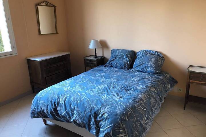 Ganze Wohnung, Mare è Monte 4,5 km vom Meer entfernt. Ideal für Touren durch Korsika in Ghisonaccia, Corte und Umgebung