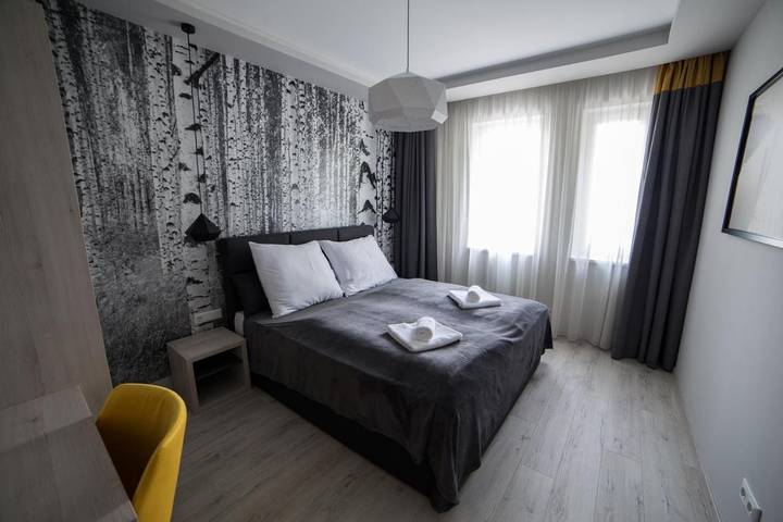 Ferienwohnung für 6 Personen, mit Balkon und Terrasse sowie Seeblick und Ausblick in Balatongyörök
