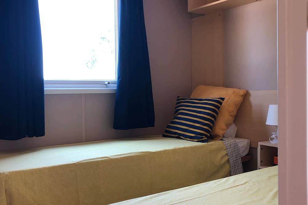 Bungalow - 2 Schlafzimmer-Im Freien - 5 Min Auf Das Meer Und Den Berg in Serra-di-Fiumorbo, Regionaler Naturpark Korsika
