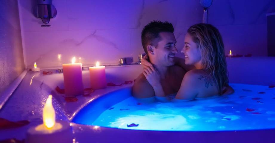 Gîte pour 2 personnes, avec Balcon ainsi que Jacuzzi et Vue à Villersexel - 4