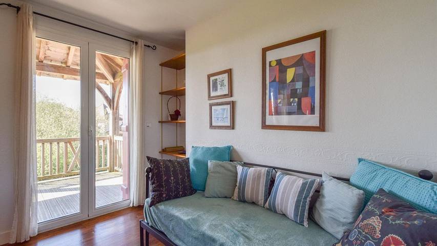 Location de vacances pour 7 personnes, avec jardin et piscine, animaux acceptés à Saint-Médard-d'Excideuil - 2