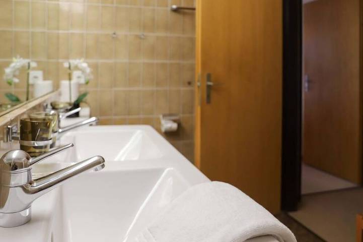 Ganze Wohnung, Allod Park Haus C 704 in Davos Platz 1, Davos
