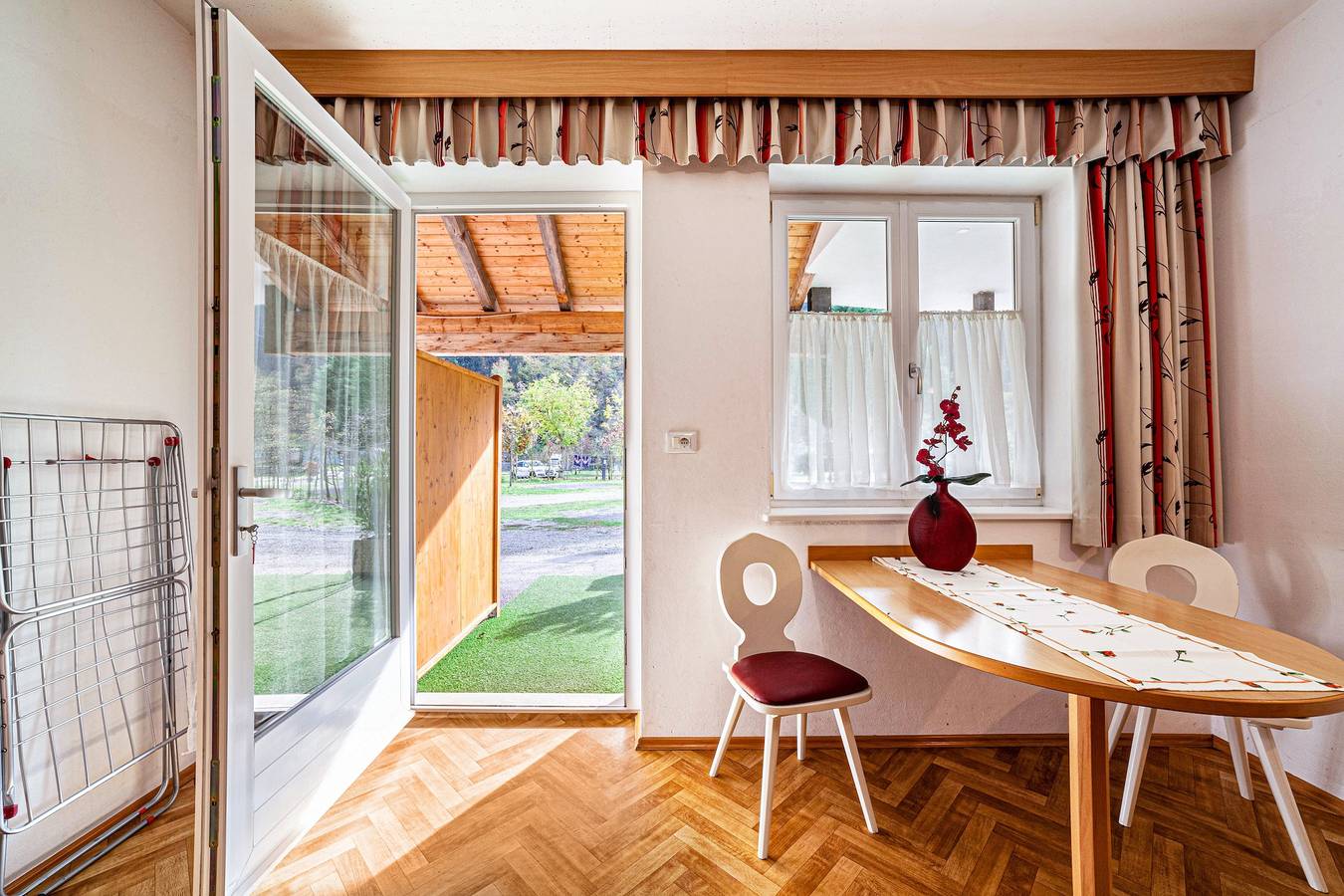 Ganze Wohnung, Ferienwohnung "Camping Passeier Ringelblume" mit Bergblick & Wlan in Saltaus, St. Martin in Passeier