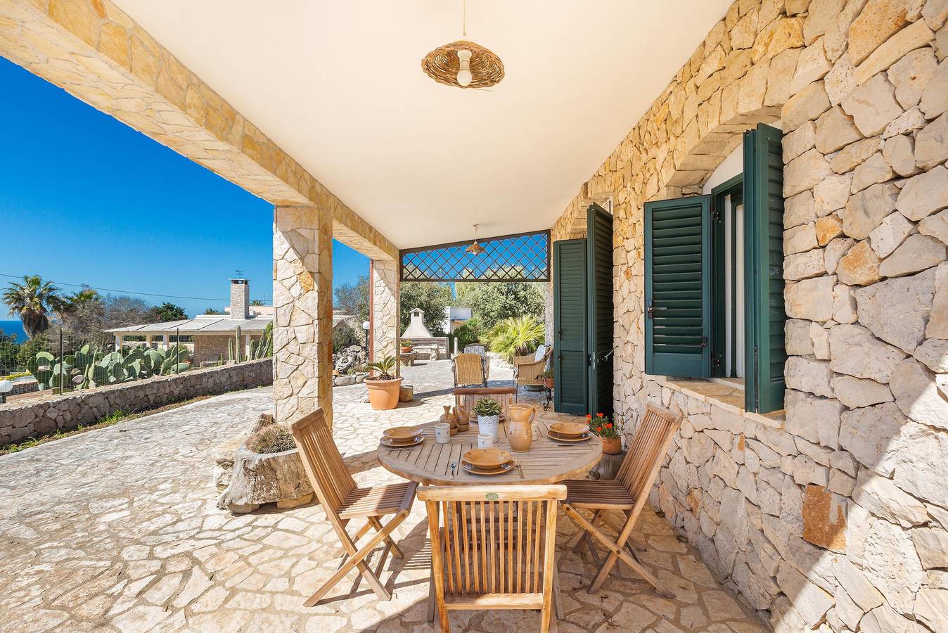 Stone Hill House by Barbarhouse in Morciano di Leuca, Golf von Tarent