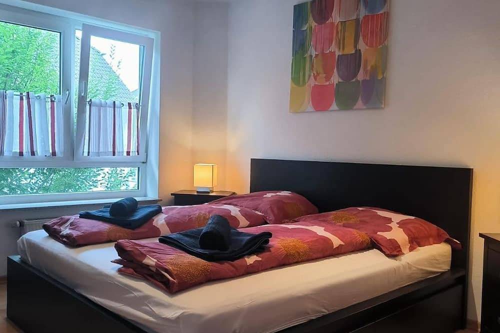 Ganze Wohnung, Spacious Ferienwohnung nähe Kob Uni - Apartment mit 2 Schlafzimmern in Metternich, Koblenz
