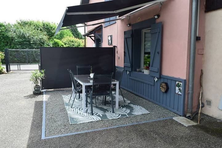 Gîte pour 2 personnes, avec Terrasse et Jardin