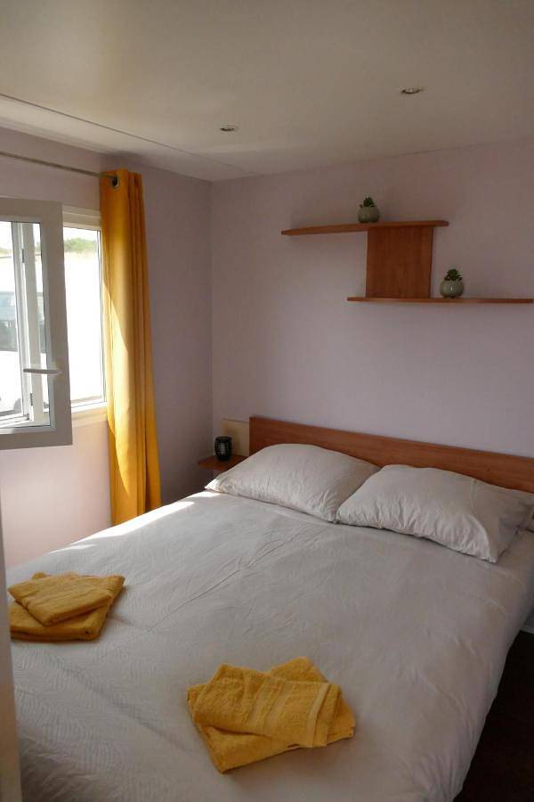 Location de vacances pour 7 personnes, avec terrasse ainsi que jardin et vue à Cenves - 4