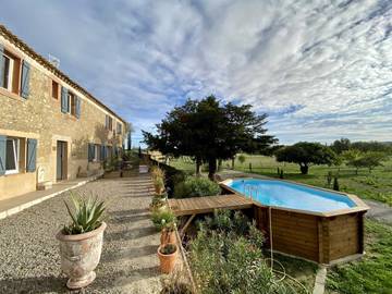 Gîte pour 6 personnes, avec piscine et terrasse à Fabrezan