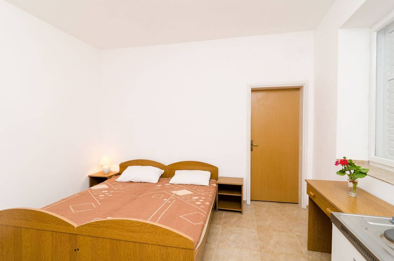 Ganze Wohnung, Ferienwohnung für 4 Personen mit Balkon in Pomena, Mljet