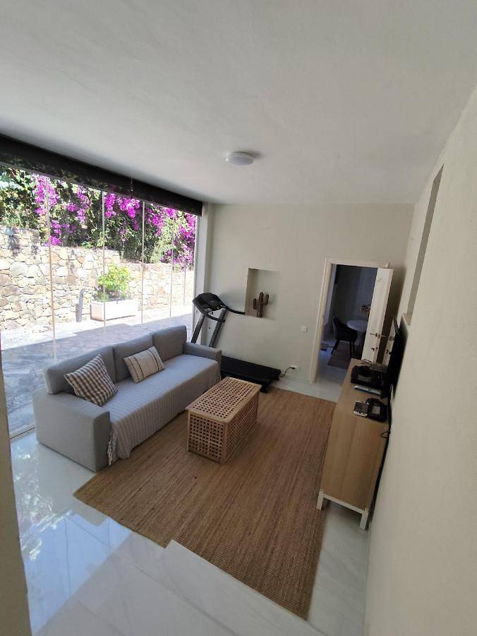 Casa rural para 14 personas, con piscina además de jardín y vistas, Se admiten mascotas en Sotogrande - 2