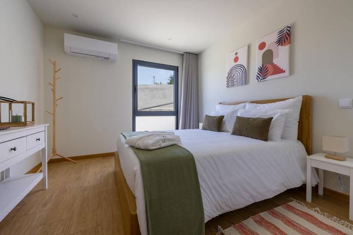 Gîte pour 4 personnes, avec jardin ainsi que piscine et vue à Chaves - 2