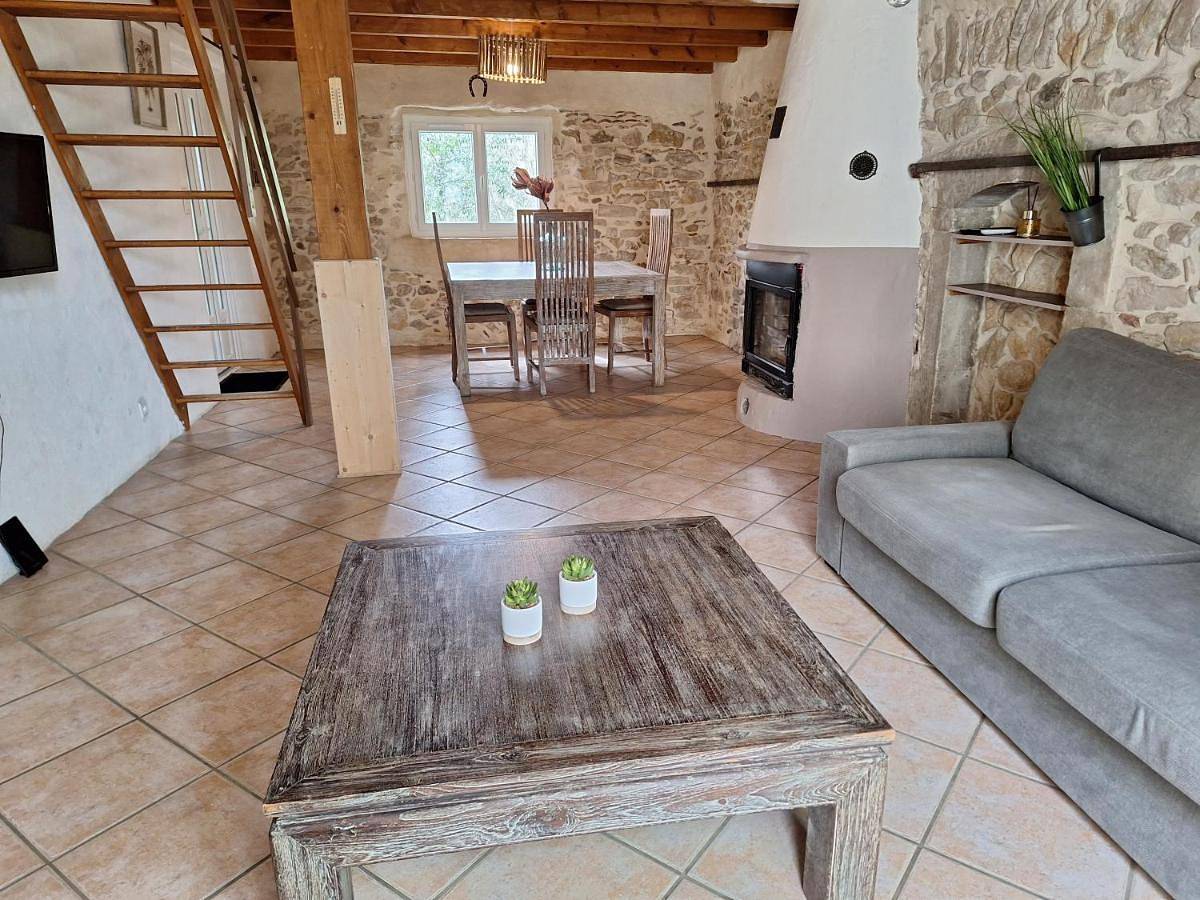 Ganze Wohnung, Gite Lizéa in Pont-Saint-Esprit, Nimes und Umgebung