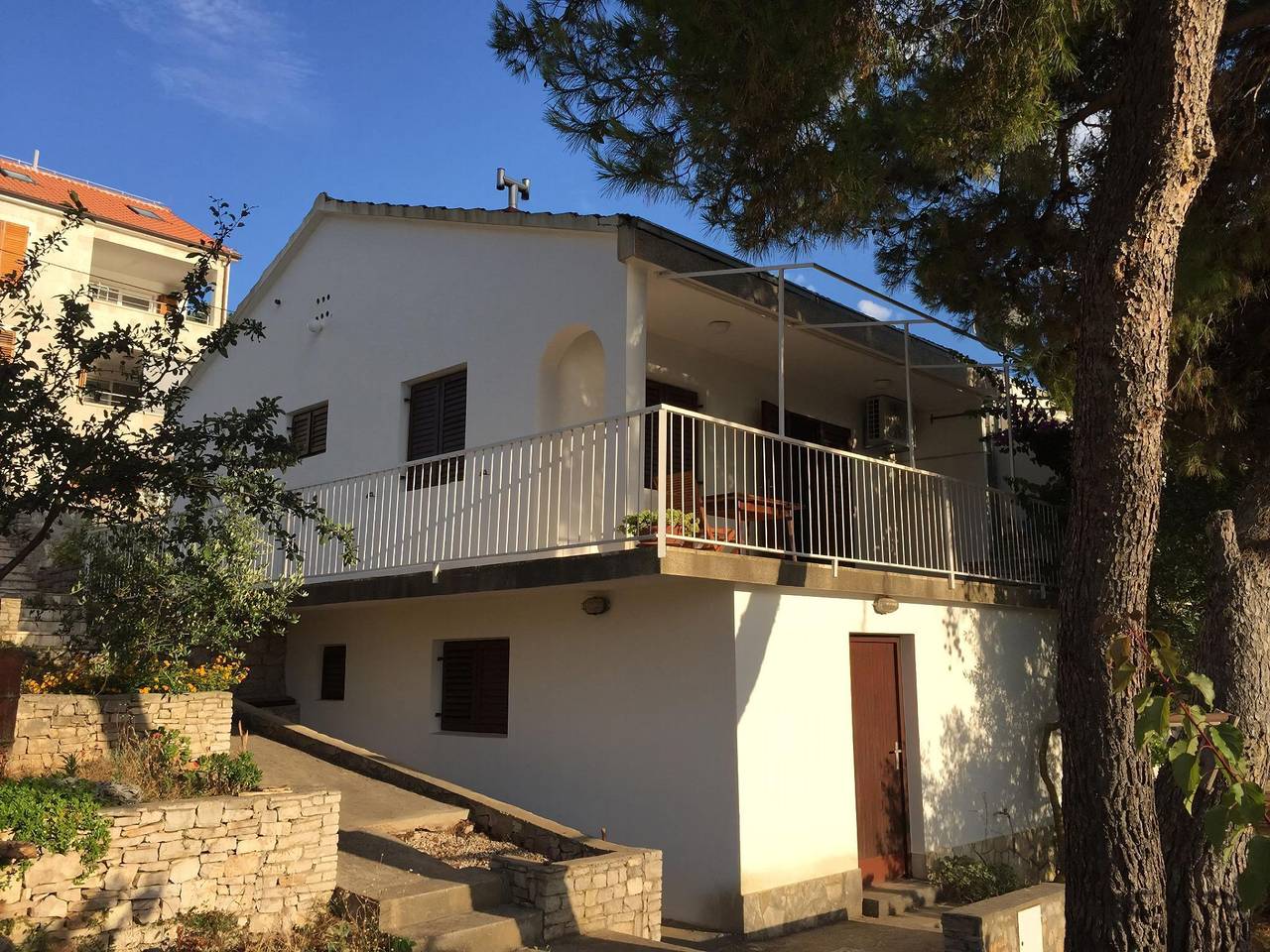 House Vanesa in Šolta (Split-Dalmatien), Stomorska