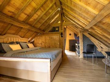 Gîte pour 2 Personnes dans Saint-Hilaire-Fontaine, Nièvre, Photo 1