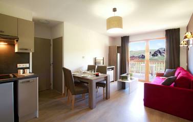 Appartement De Vacances pour 4 Personnes dans La Plagne, Mâcot-la-Plagne, Photo 2