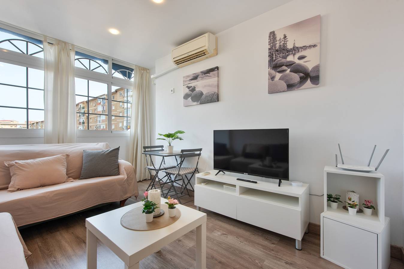 Entire apartment, Ideal for Málaga Fair – Apartment Near the Airport in Carretera de Cádiz, Malaga