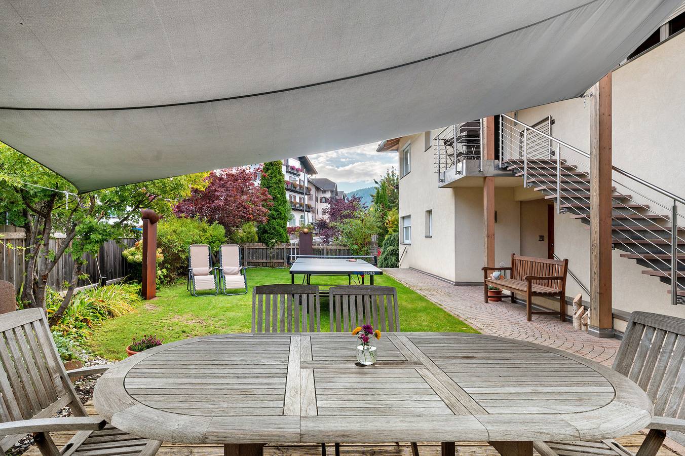 Gehele studio, Appartement 'Heidi' met gemeenschappelijke tuin en wifi in Deutschnofen, Eggental