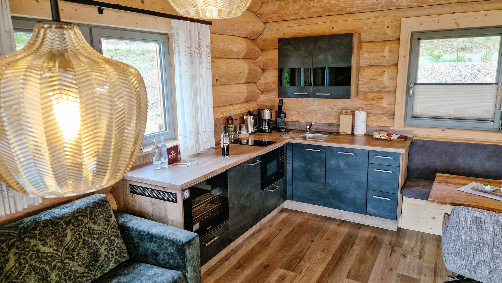 Chalet '-Sofi' mit Bergblick, Privatem Garten und Wi-Fi in Untergriesbach, Passauer Land