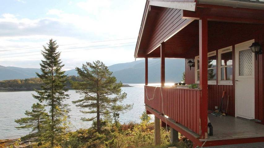 Ferienhaus für 4 Personen, mit Ausblick und Terrasse, mit Haustier in Tröndelag