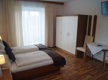 Ferienwohnung für 3 Personen, mit Garten und Terrasse sowie Ausblick am Wörthersee - 4