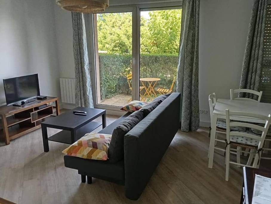 Appartement entier, Quadruple Room with Lake View in Publier, Région de Thonon-les-Bains